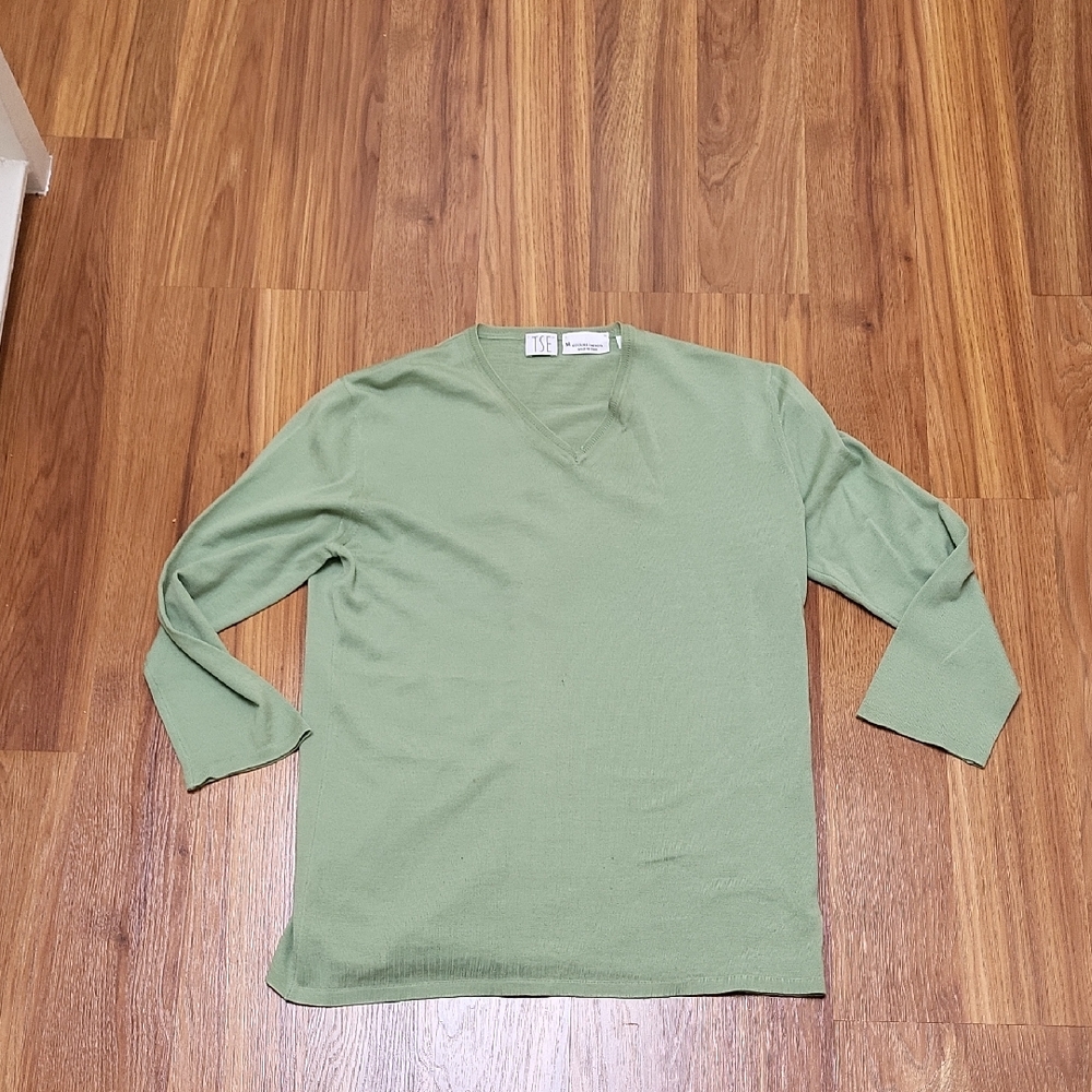 TSE Sage Green Light Wool V-Neck Sweater
